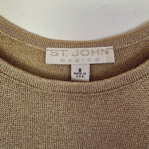 St. John Basics Vintage Women’s Gold Metallic Lightweight Santana Knit Scoop Nec - Picture 3 of 6